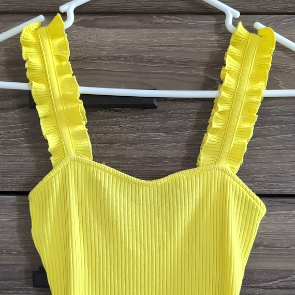 Yellow Ribbed Bodysuit with Ruffle Straps - Picture 3 of 4